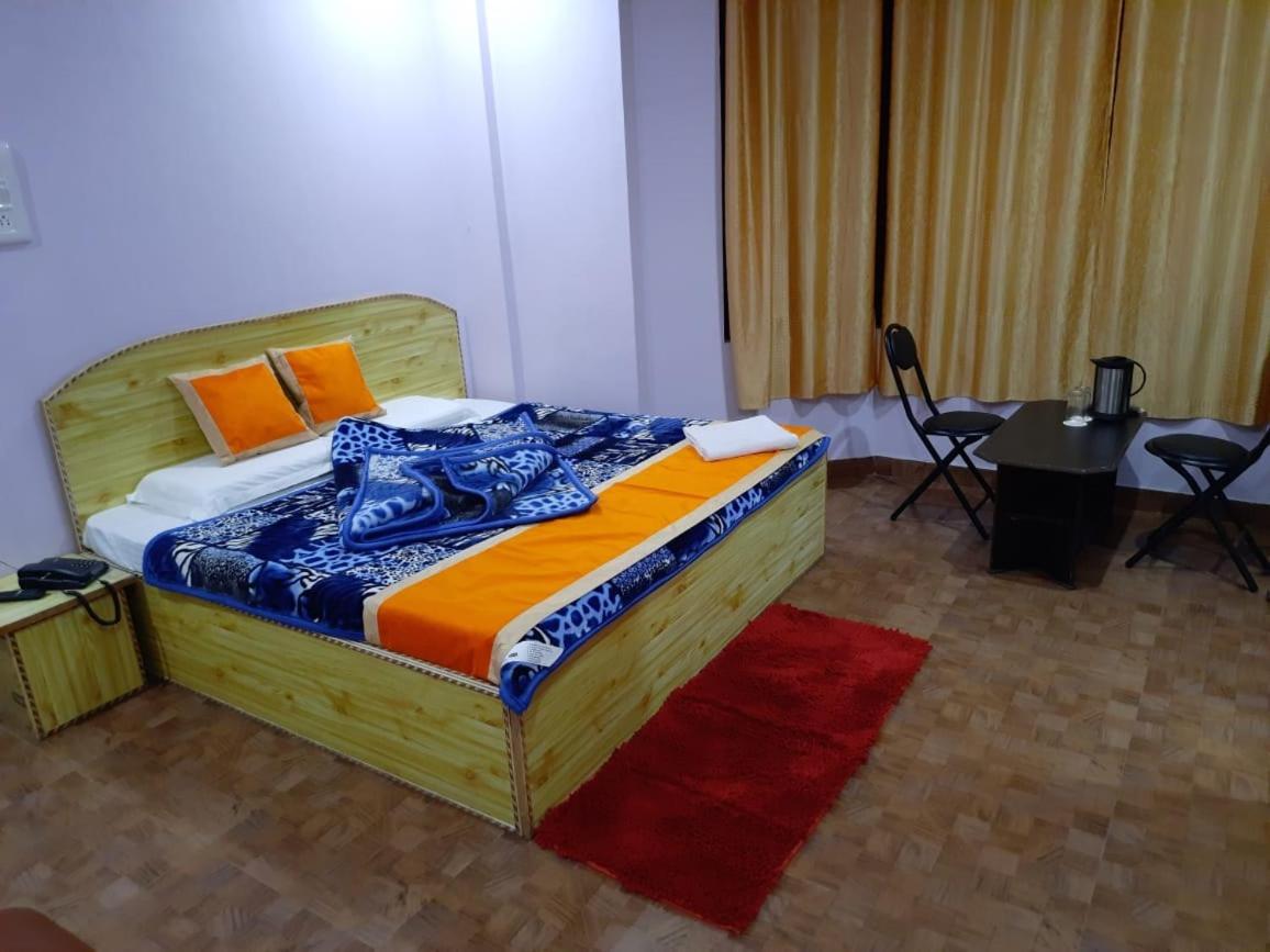 Hotel Alpine View Sarāhan Εξωτερικό φωτογραφία